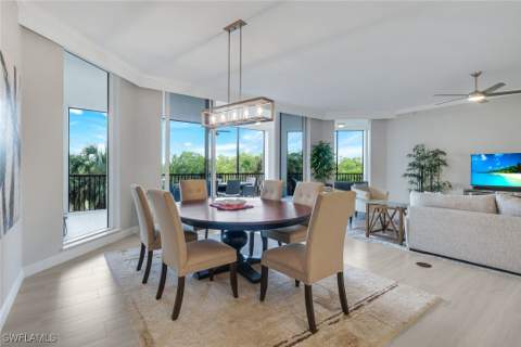 24011 Via Castella Dr 2102, Bonita Springs FL - photo 11 of 43