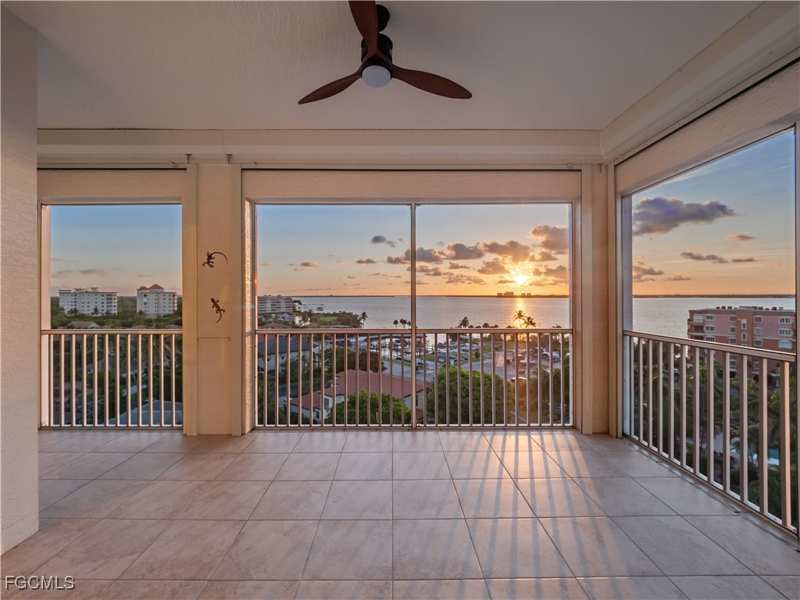 3 bedroom Condominium at 14819 Laguna Dr 703, Harbor Place Vista Condominium, Fort Myers — photo 1