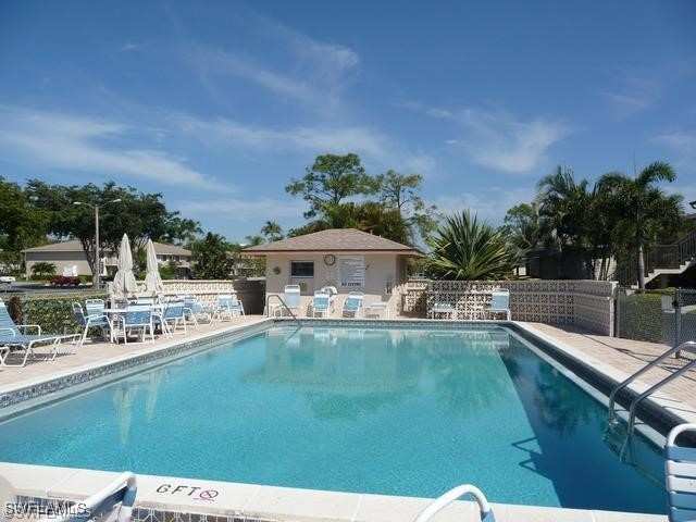 2 bedroom Condominium at 123 Palm Dr 2862, Sunrise, Naples — photo 1