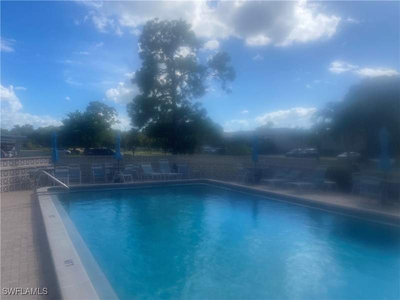 2 bedroom Condominium at 123 Palm Dr 2862, Sunrise, Naples — photo 2
