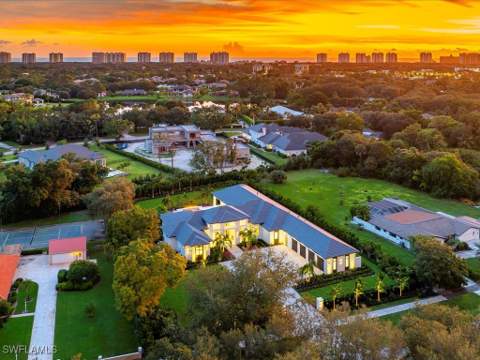 208 Hickory Rd, Naples FL - photo 7 of 50