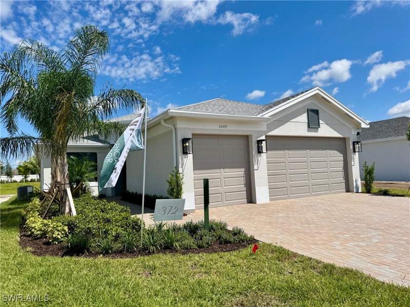 3 bedroom SingleFamilyResidence at 14491 Cumbria Ct, Valencia Harbor, Fort Myers — photo 2