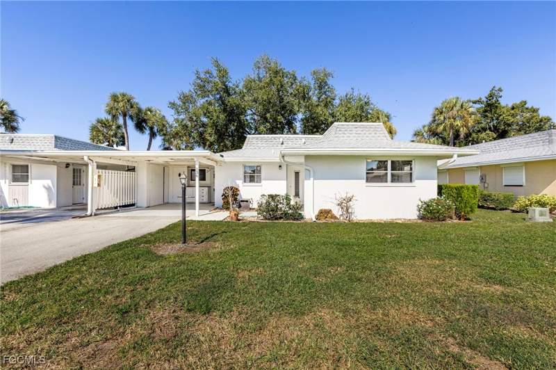 2 bedroom Attached at 536 Pangola Dr, Tropic Terrace Gardens Condo, North Fort Myers — photo 2