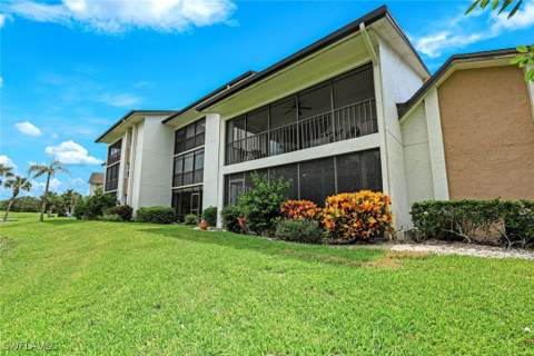 1510 Imperial Golf Course BLVD 111, Naples FL - photo 18 of 21