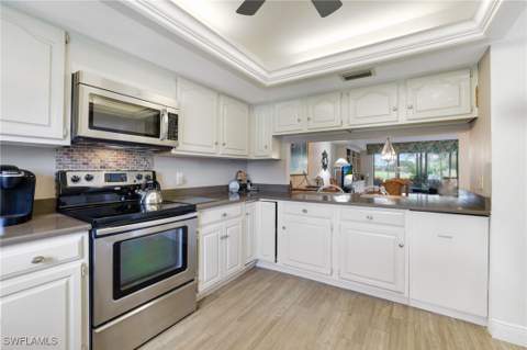 1510 Imperial Golf Course BLVD 111, Naples FL - photo 9 of 21