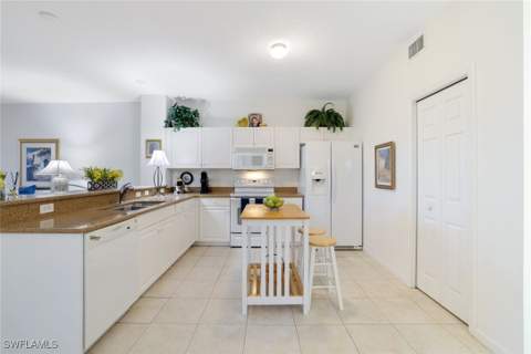 10049 Heather Ln 101, Naples FL - photo 13 of 28