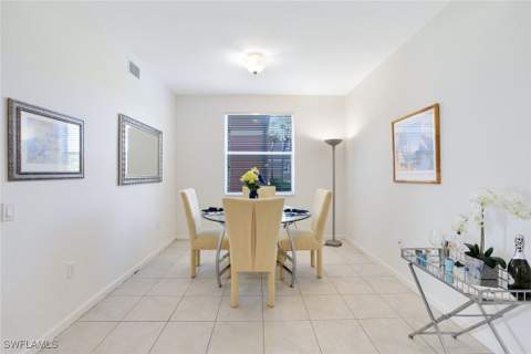 10049 Heather Ln 101, Naples FL - photo 17 of 28