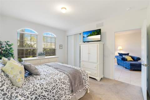 10049 Heather Ln 101, Naples FL - photo 19 of 28
