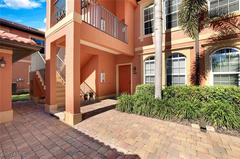 3 bedroom Condominium at 10049 Heather Ln 101, The Meadows, Naples — photo 2