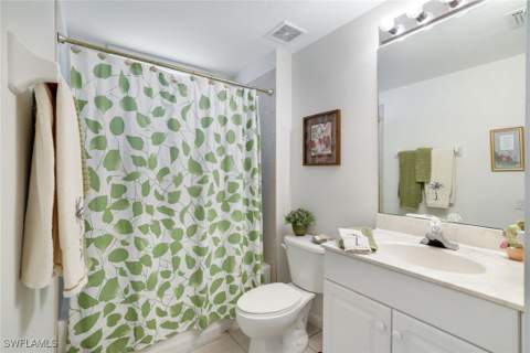 10049 Heather Ln 101, Naples FL - photo 23 of 28