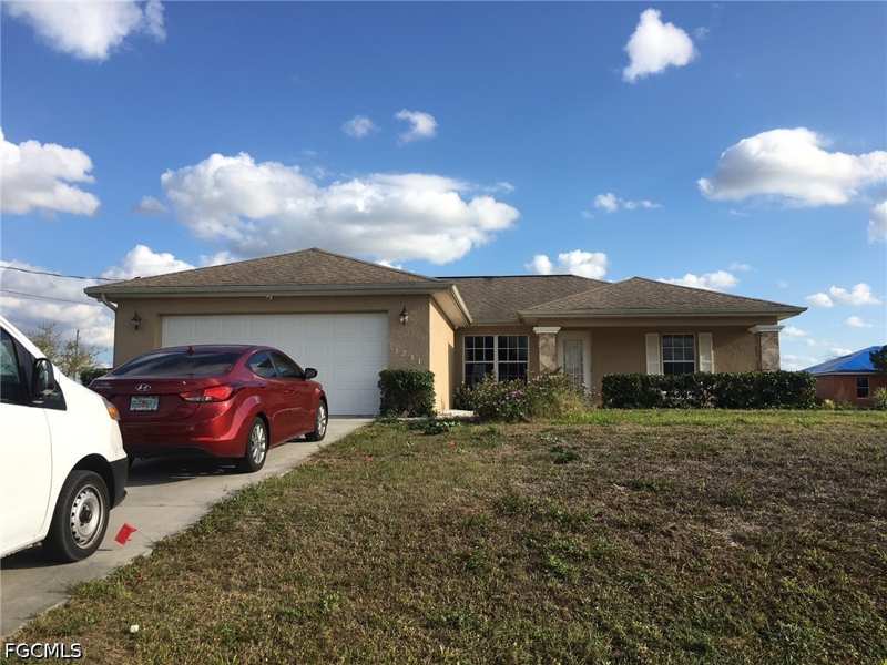 3 bedroom SingleFamilyResidence at 5231 Centennial Blvd, Lehigh Acres, Lehigh Acres — photo 1