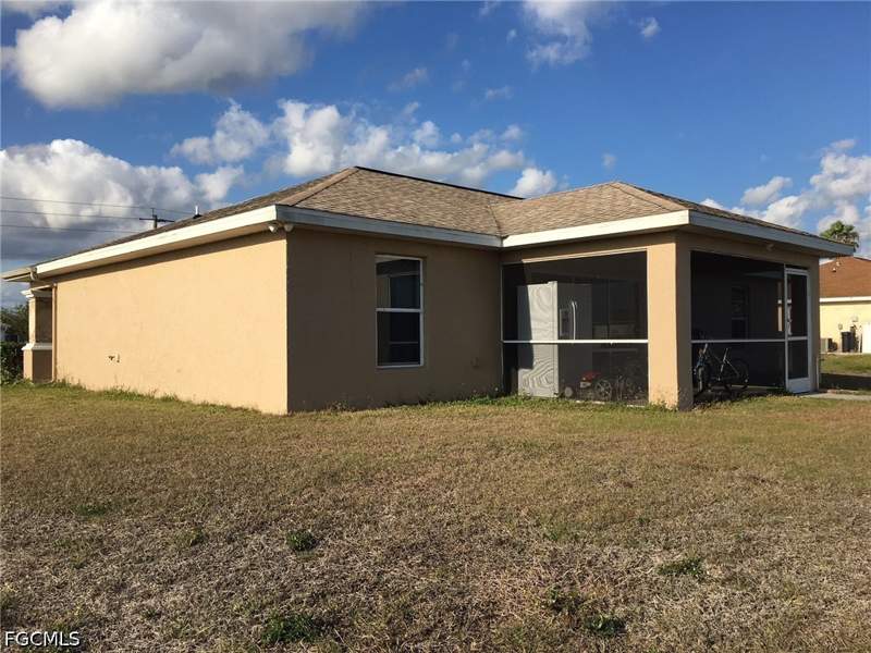 3 bedroom SingleFamilyResidence at 5231 Centennial Blvd, Lehigh Acres, Lehigh Acres — photo 3