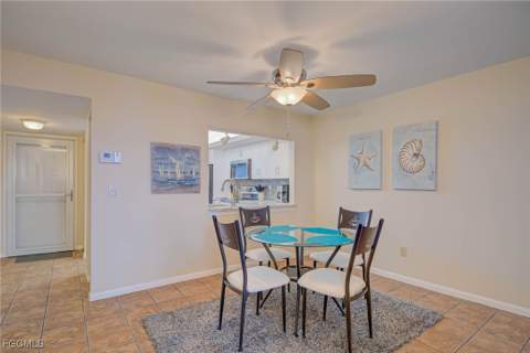 5445 Peppertree Dr 9, Fort Myers FL - photo 9 of 30