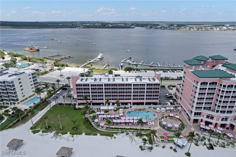 1 bedroom Condominium at 140 Estero Blvd 2302, Sanibel View Villas, Fort Myers Beach — photo 3
