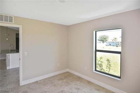 1820 NW 21st St, Cape Coral FL - photo 13 of 50
