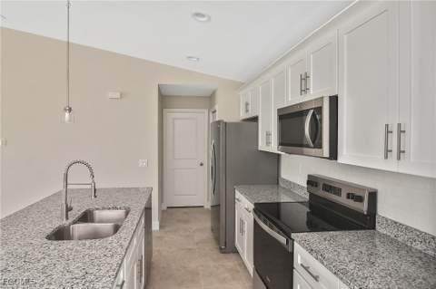 1820 NW 21st St, Cape Coral FL - photo 6 of 50