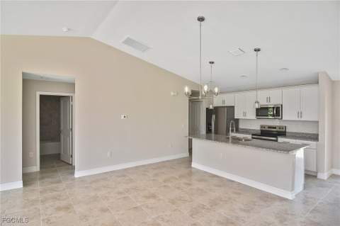 1820 NW 21st St, Cape Coral FL - photo 8 of 50