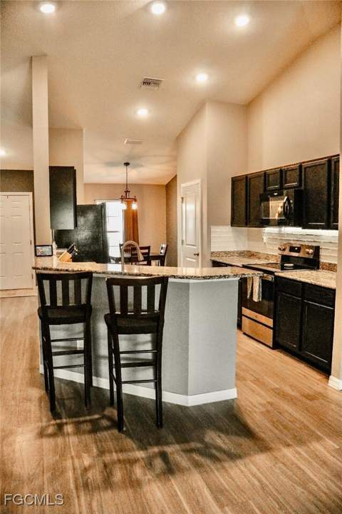 1511 NE 13th St, Cape Coral FL - photo 19 of 35