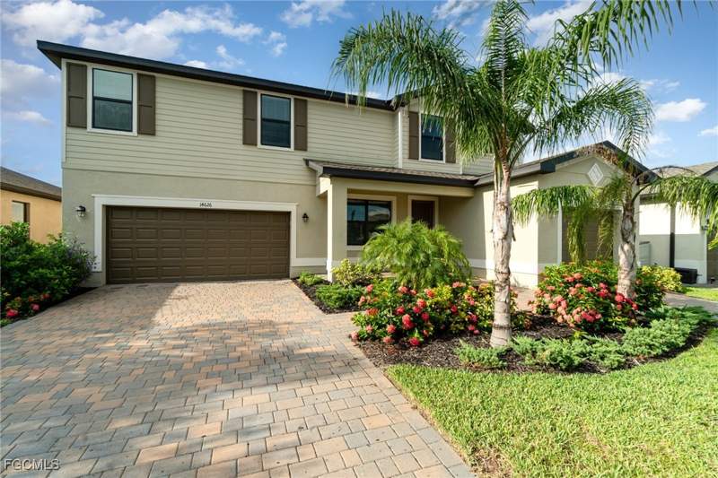 5 bedroom SingleFamilyResidence at 14626 Carva Ln, Portico, Fort Myers — photo 2