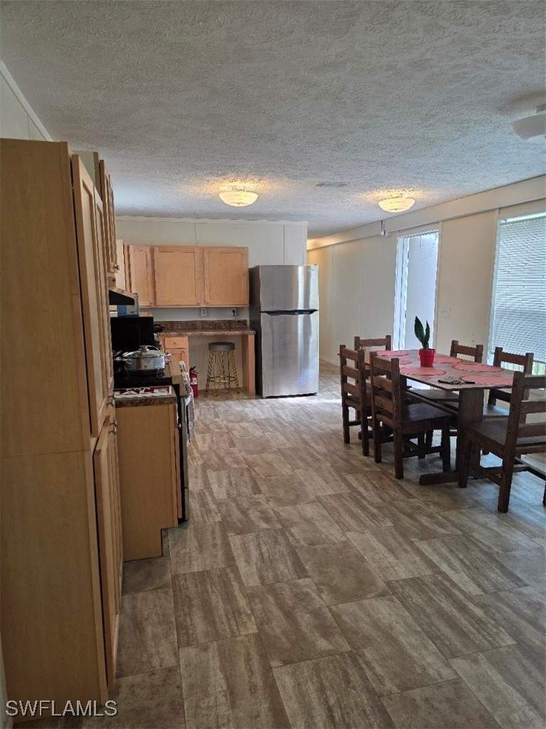 3 bedroom ManufacturedHome at 8385 Marx Dr, Suncoast Estate, North Fort Myers — photo 5