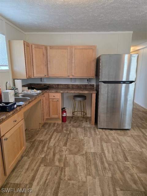8385 Marx Dr, North Fort Myers FL - photo 7 of 18