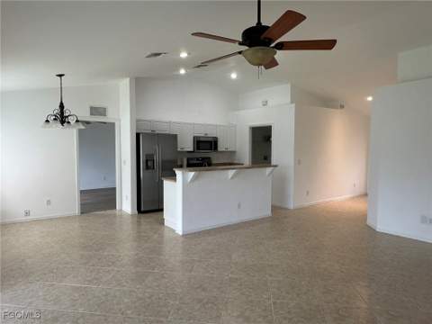 122 NW 15th Ter, Cape Coral FL - photo 8 of 42