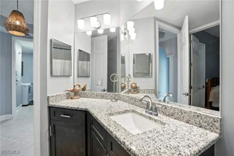 15256 Riverbend Blvd 105, North Fort Myers FL - photo 21 of 42