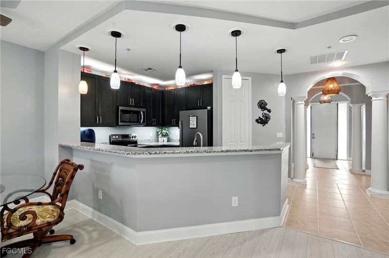 2 bedroom Condominium at 15256 Riverbend Blvd 105, Mariners Cove, North Fort Myers — photo 3