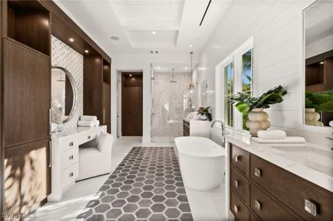 506 Neapolitan Ln, Naples FL - photo 20 of 44