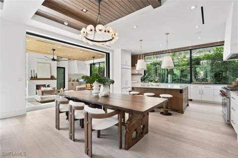 273 10th Ave S, Naples FL - photo 6 of 13