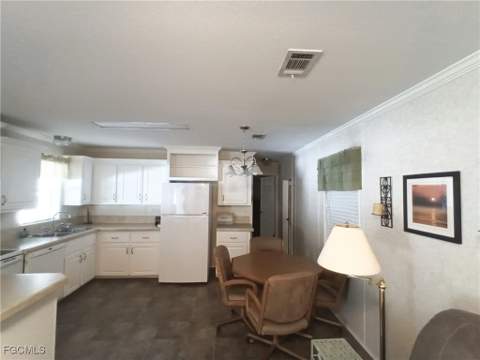 231 Palm Ave NW, Moore Haven FL - photo 14 of 29