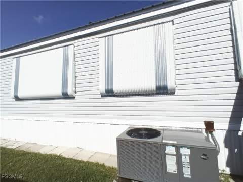 231 Palm Ave NW, Moore Haven FL - photo 7 of 29