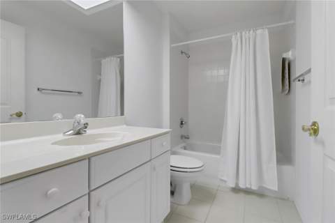 6180 Reserve Cir 203, Naples FL - photo 19 of 26