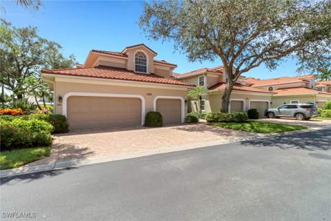 6180 Reserve Cir 203, Naples FL - photo 21 of 26