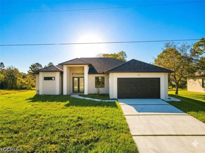 4 bedroom SingleFamilyResidence at 1102 Greenwood Ave, Lehigh Acres, Lehigh Acres — photo 1