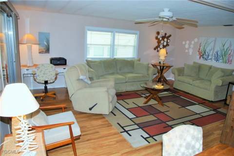 395 Snead Dr, North Fort Myers FL - photo 10 of 38