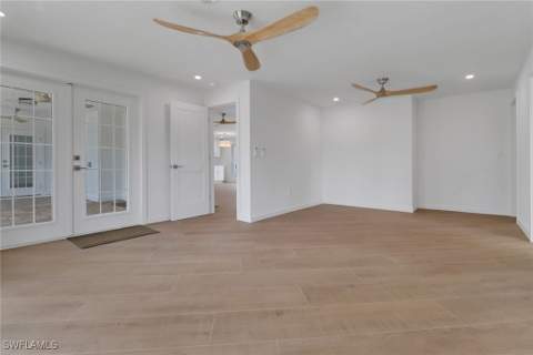 2105 Sheepshead Dr, Naples FL - photo 14 of 29