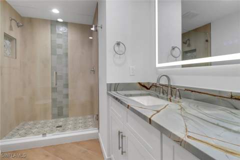 2105 Sheepshead Dr, Naples FL - photo 20 of 29
