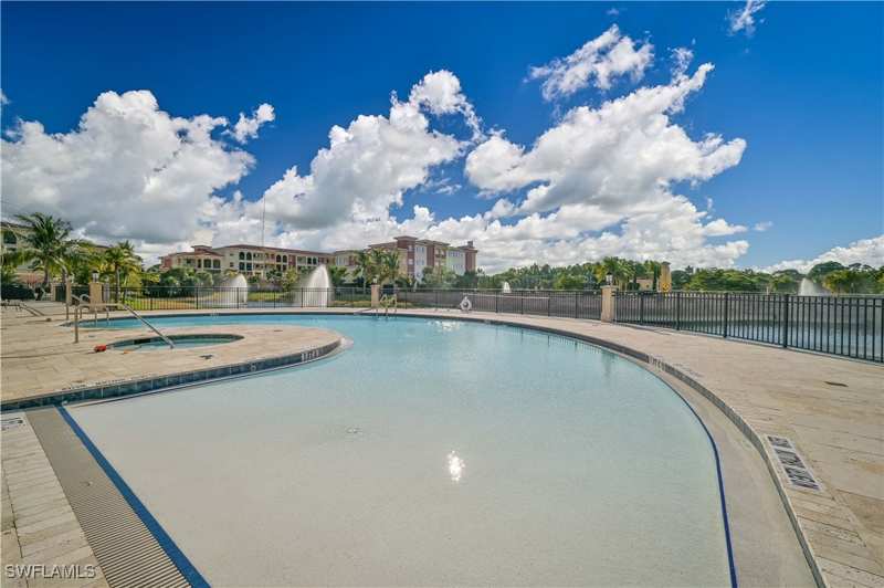 2 bedroom Condominium at 21490 Strada Nuova Cir D306, Genova, Estero — photo 1
