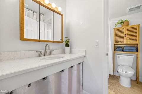 1250 Tennisplace Ct B34, Sanibel FL - photo 23 of 34