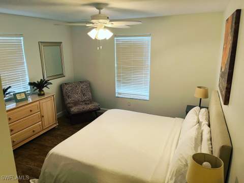 6060 Golden Oaks Ln, Naples FL - photo 7 of 11