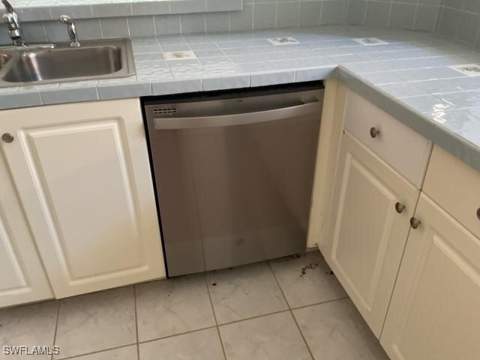 4190 Jace Ct, Estero FL - photo 17 of 28
