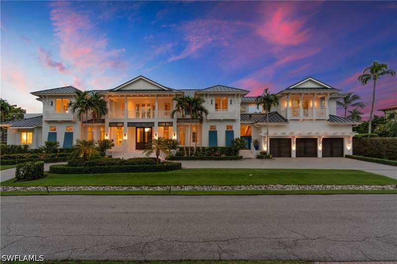 6 bedroom SingleFamilyResidence at 2131 Marina Dr, Aqualane Shores, Naples — photo 1