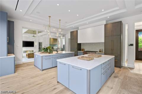 2131 Marina Dr, Naples FL - photo 10 of 42
