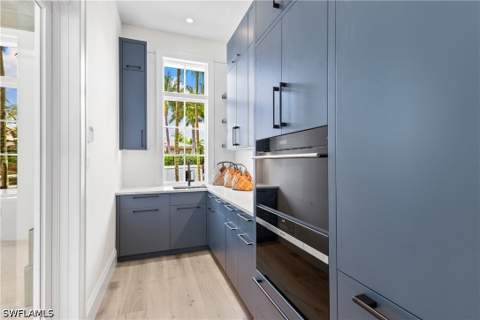 2131 Marina Dr, Naples FL - photo 13 of 42
