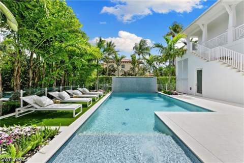 2131 Marina Dr, Naples FL - photo 15 of 42