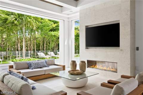 2131 Marina Dr, Naples FL - photo 16 of 42
