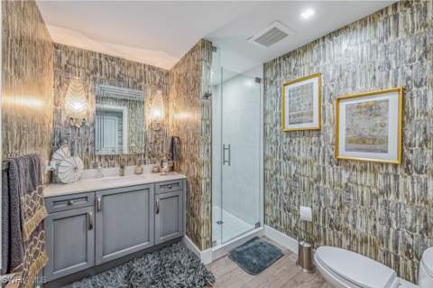 13915 Old Coast Rd 2004, Naples FL - photo 13 of 28