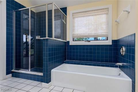 1345 Junonia St, Sanibel FL - photo 17 of 27