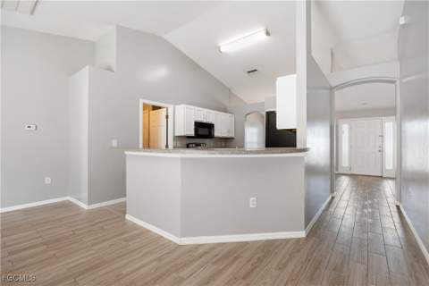 2720 Soaring Hawk Dr, Fort Myers FL - photo 15 of 48